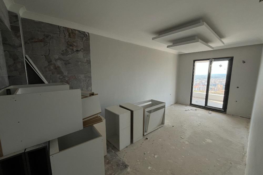 EDREMİTTE KÖRFEZ MANZARALI 3+1 DUBLEKS DAİRE