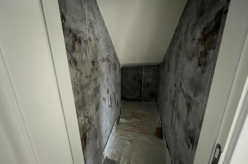 EDREMİTTE KÖRFEZ MANZARALI 3+1 DUBLEKS DAİRE