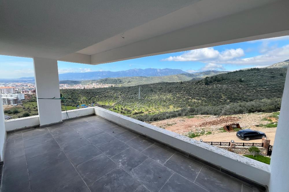 EDREMİTTE KÖRFEZ MANZARALI 3+1 DUBLEKS DAİRE