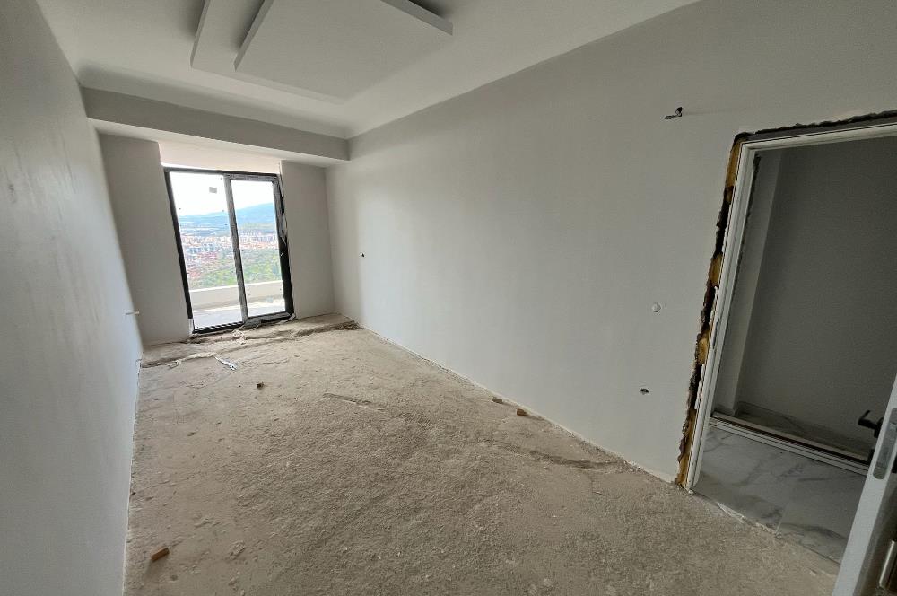 EDREMİTTE KÖRFEZ MANZARALI 3+1 DUBLEKS DAİRE