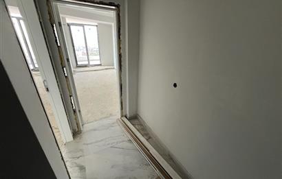 EDREMİTTE KÖRFEZ MANZARALI 3+1 DUBLEKS DAİRE