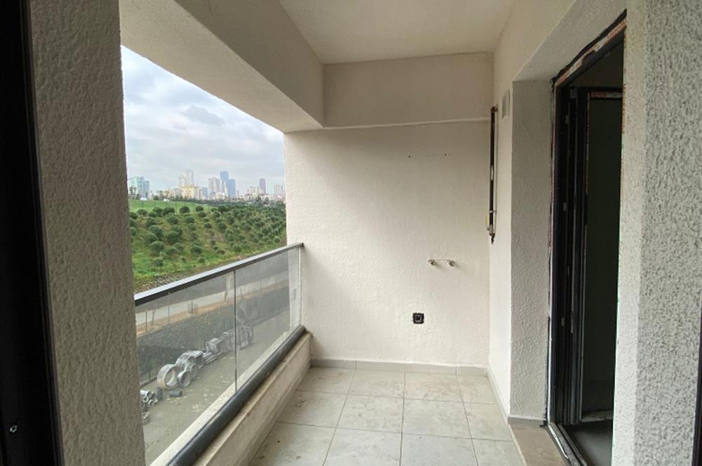 1302193819 Ataşehir Yenişehir Mah.Toki Konutlarında Satılık 3+1 Daire! 