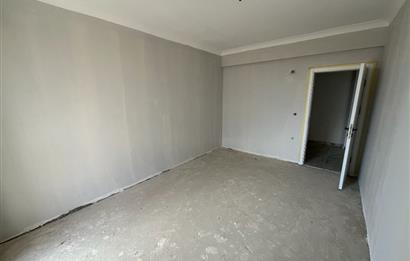 EDREMİTTE GENİŞ TERASLI 3+1 DUBLEKS DAİRE