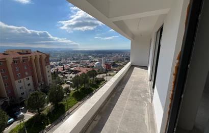 EDREMİTTE GENİŞ TERASLI 3+1 DUBLEKS DAİRE