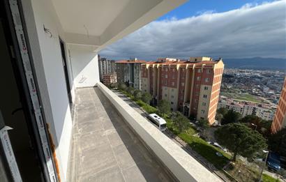 EDREMİTTE GENİŞ TERASLI 3+1 DUBLEKS DAİRE