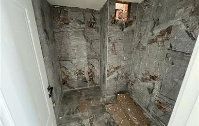 EDREMİTTE GENİŞ TERASLI 3+1 DUBLEKS DAİRE