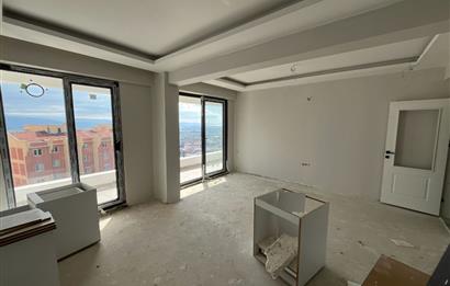 EDREMİTTE GENİŞ TERASLI 3+1 DUBLEKS DAİRE