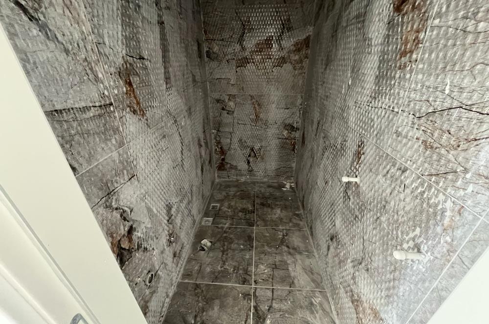 EDREMİTTE GENİŞ TERASLI 3+1 DUBLEKS DAİRE