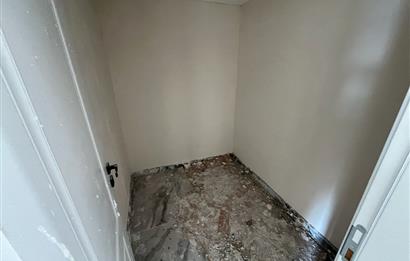 EDREMİTTE GENİŞ TERASLI 3+1 DUBLEKS DAİRE