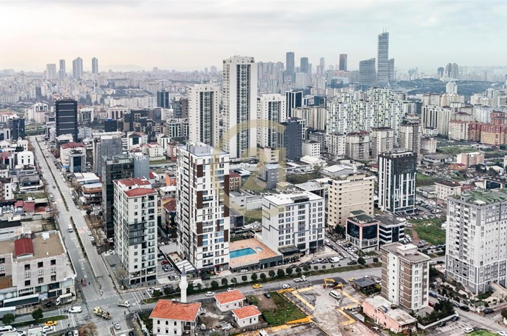 ŞERİFALİ'DE SATILIK KÖŞE PARSEL İMARLI 444M2 ARSA