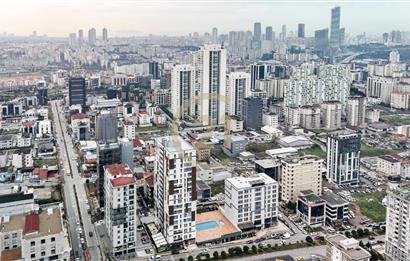 ŞERİFALİ'DE SATILIK KÖŞE PARSEL İMARLI 444M2 ARSA