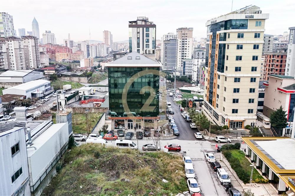 ŞERİFALİ'DE SATILIK KÖŞE PARSEL İMARLI 444M2 ARSA