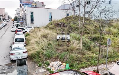 ŞERİFALİ'DE SATILIK KÖŞE PARSEL İMARLI 444M2 ARSA