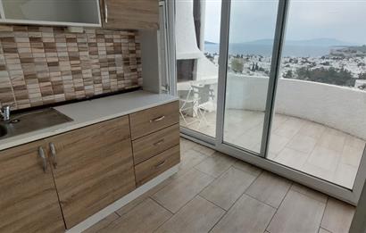Bodrum-Yokuşbaşı deniz manzaralı 1+1 kiralık daire