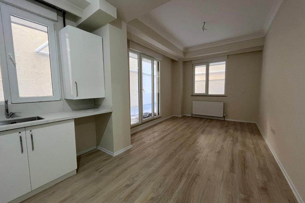 0 BİNADA MİNİBÜS YOLUNA YÜRÜME MESAFELİ K. OTOPARKLI 1+1