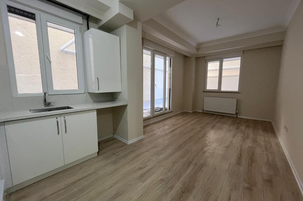 0 BİNADA MİNİBÜS YOLUNA YÜRÜME MESAFELİ K. OTOPARKLI 1+1