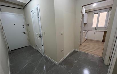 0 BİNADA MİNİBÜS YOLUNA YÜRÜME MESAFELİ K. OTOPARKLI 1+1