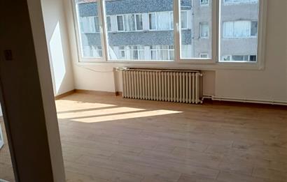 ŞİŞLİ'DE YATIRIMLIK  1+1 ASANSÖRLÜ DAİRE