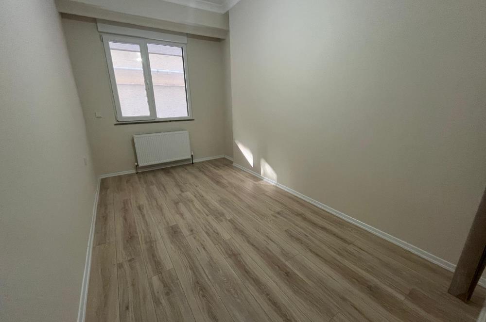 0 BİNADA MİNİBÜS YOLUNA YÜRÜME MESAFELİ K. OTOPARKLI 1+1