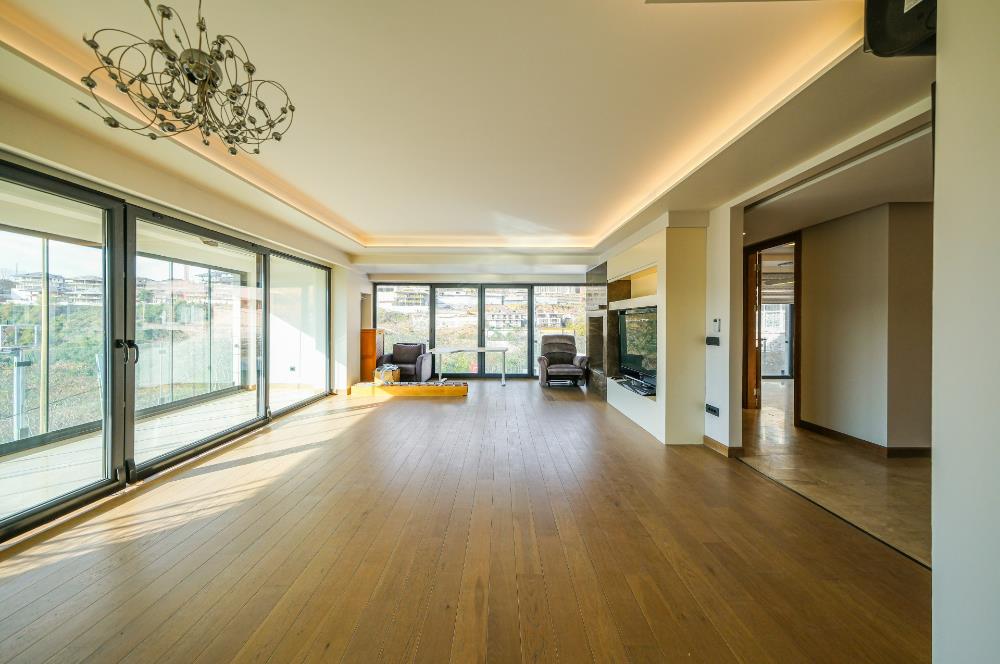 OLİVE SARIYER EVLERİ KİRALIK ÇATI DUBLEKSİ