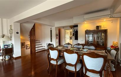 Doğa Evlerinde Geniş Bahçeli Kiralık Villa