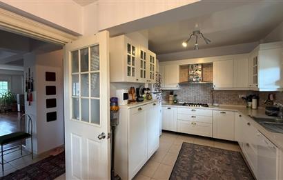 Doğa Evlerinde Geniş Bahçeli Kiralık Villa