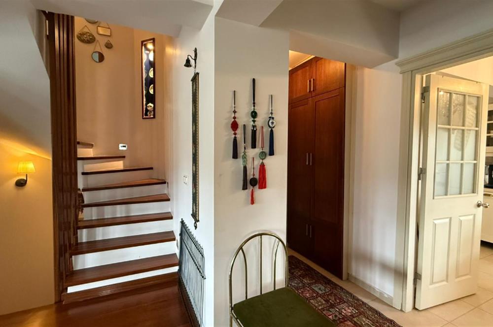 Doğa Evlerinde Geniş Bahçeli Kiralık Villa