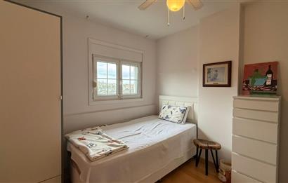 Doğa Evlerinde Geniş Bahçeli Kiralık Villa