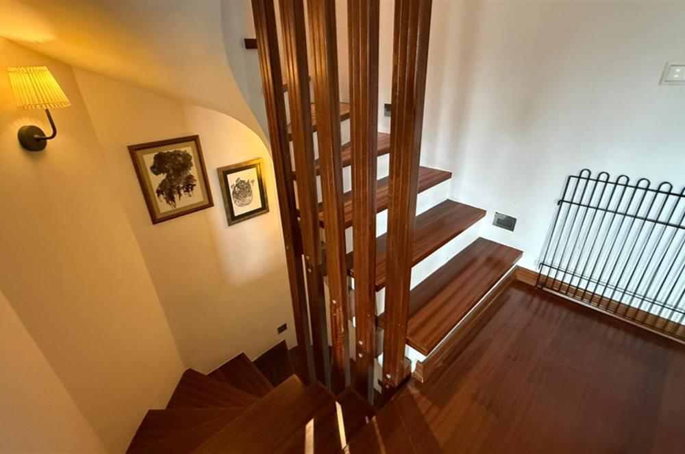 Doğa Evlerinde Geniş Bahçeli Kiralık Villa