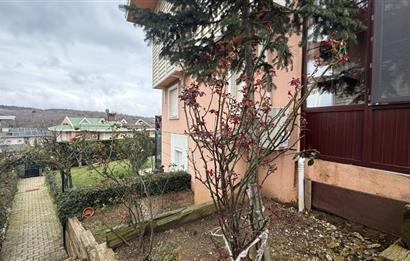 Doğa Evlerinde Geniş Bahçeli Kiralık Villa