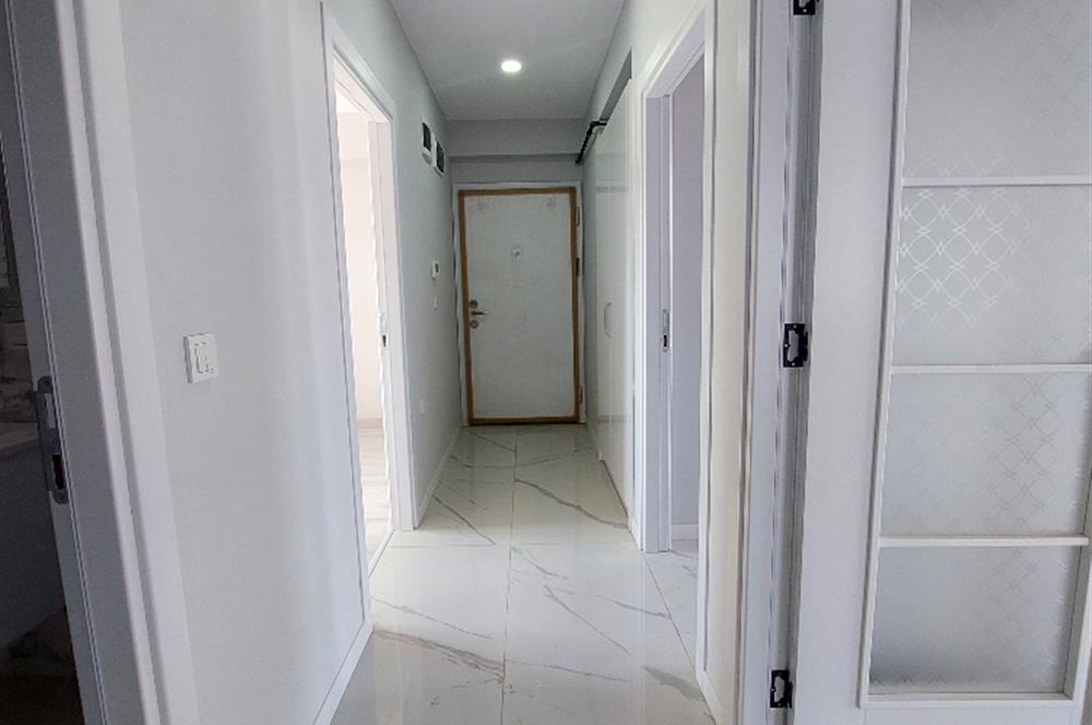 Pendik Yenimahalle'de Balkonlu 2+1 Kiralık Daire 