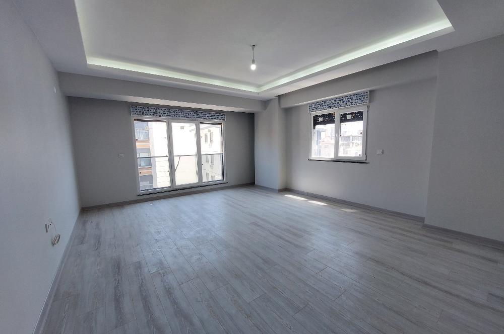 Pendik Yenimahalle'de Balkonlu 2+1 Kiralık Daire 