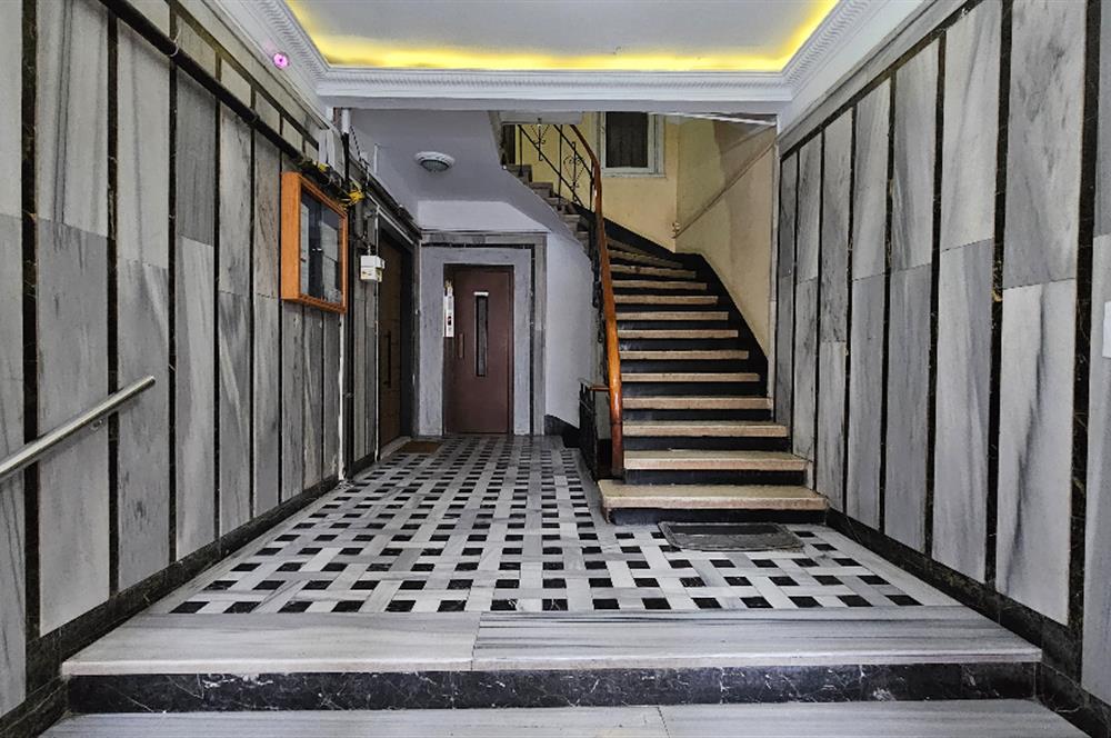 ŞİŞLİ ABİDE-İ HÜRRİYET CADDESİ ÜZERİNDE KİRALIK BÜRO&OFİS 