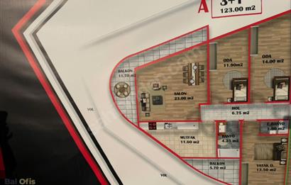 Balıkesir Karesi 2. Sakarya'da Cadde Üzeri SATILIK 3+1 Konut