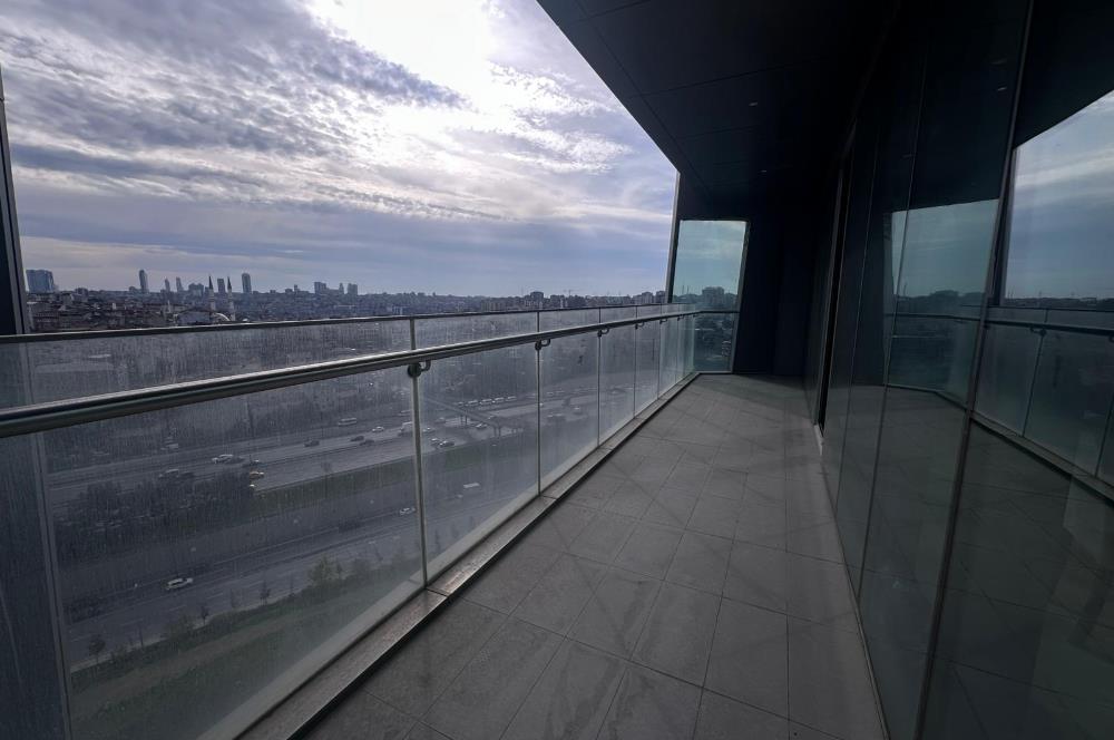 Skyland'da Modern Yaşam: 2+1 Eşyalı Kiralık Daire