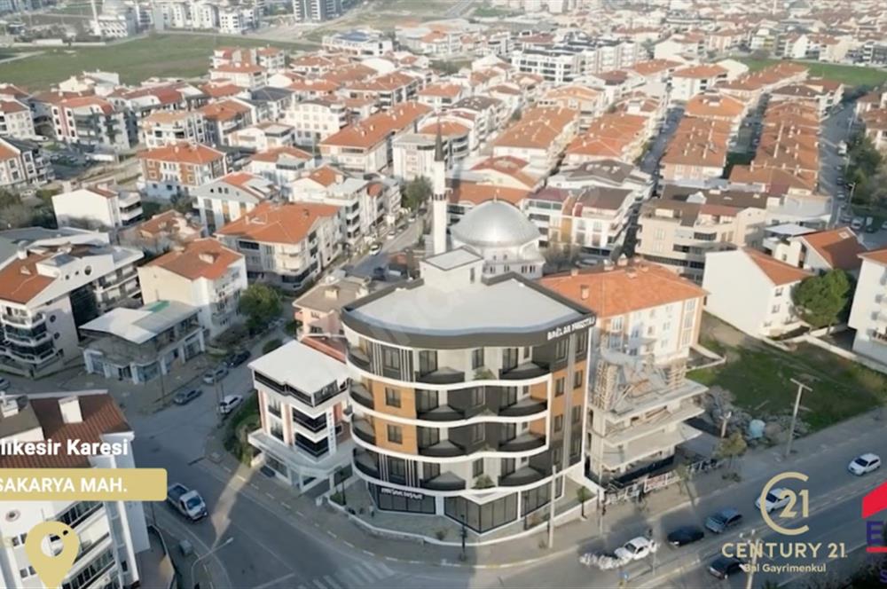 Balıkesir Karesi 2. Sakarya'da Cadde Üzeri SATILIK 3+1 Konut