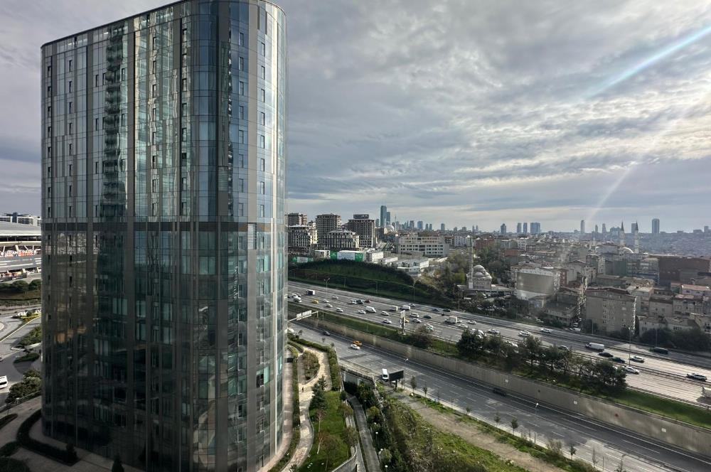 Skyland'da Modern Yaşam: 2+1 Eşyalı Kiralık Daire