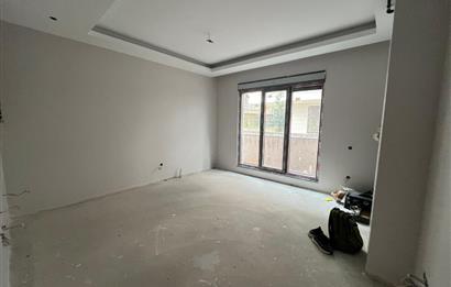 ÇAMLIK SAHİLDE İDOYA MARMARAYA YÜRÜME MESAFELİ 2+1