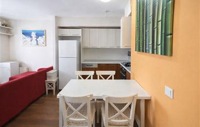 İSTANBUL KÜÇÜKÇEKMECE LOUNGE 1 SİTESİNDE SATILIK 2+1 DAİRE