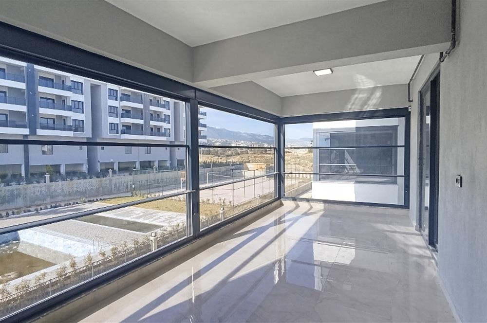 C21 LOFT'TAN SİTE İÇİNDE 3,5+1 SATILIK ULTRA LÜKS DAİRE