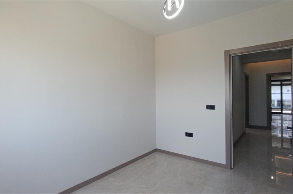 C21 LOFT'TAN SİTE İÇİNDE 3,5+1 SATILIK ULTRA LÜKS DAİRE