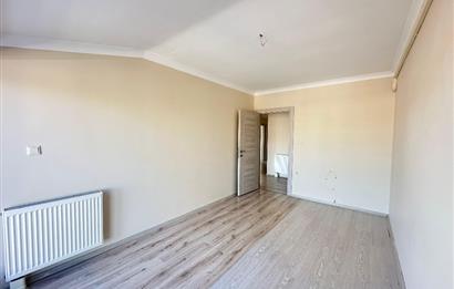 C21 UZMAN'DAN KAŞÜSTÜ LİFE SİTESİN'DE 3+1 KİRALIK DAİRE