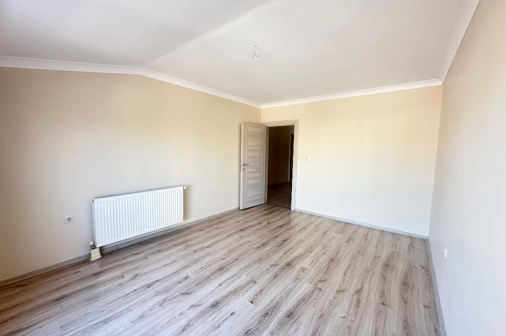 C21 UZMAN'DAN KAŞÜSTÜ LİFE SİTESİN'DE 3+1 KİRALIK DAİRE