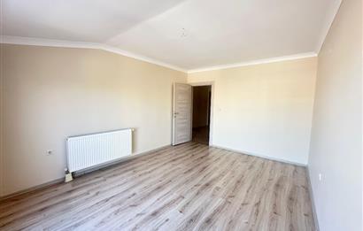 C21 UZMAN'DAN KAŞÜSTÜ LİFE SİTESİN'DE 3+1 KİRALIK DAİRE