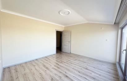 C21 UZMAN'DAN KAŞÜSTÜ LİFE SİTESİN'DE 3+1 KİRALIK DAİRE