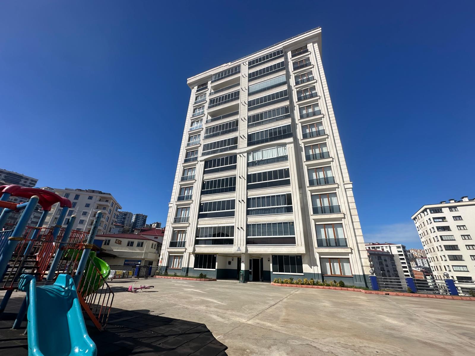 C21 UZMAN'DAN KAŞÜSTÜ LİFE SİTESİN'DE 3+1 KİRALIK DAİRE