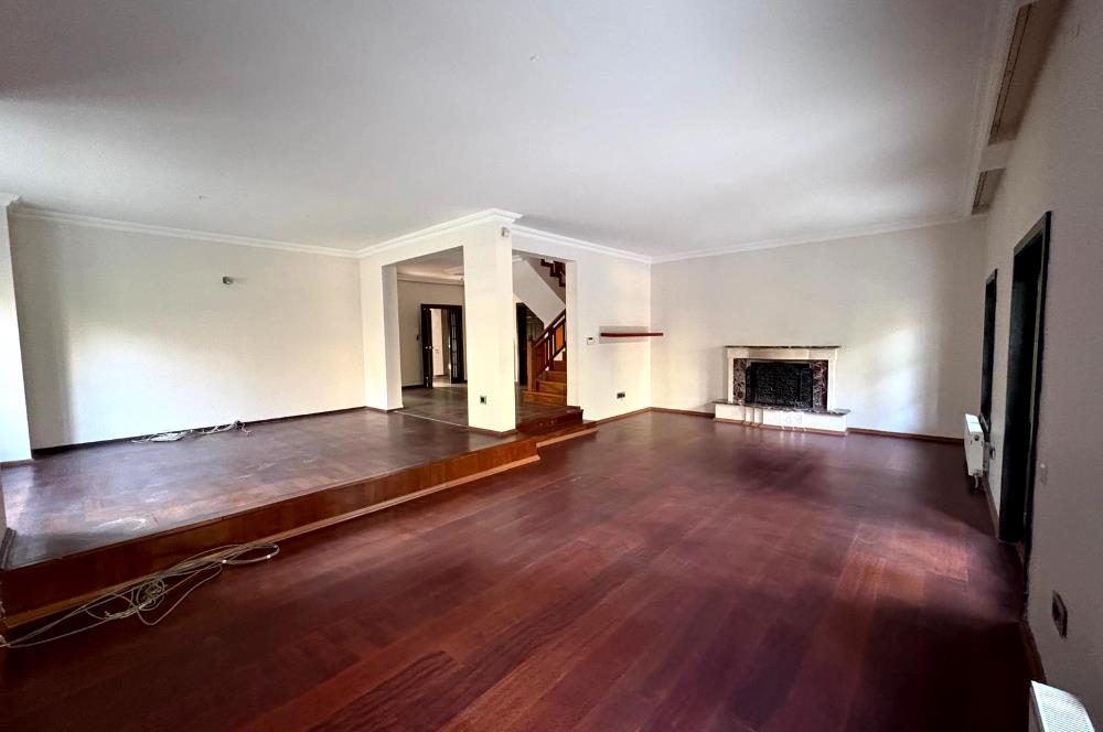 ANGORA EVLERİNDE KİRALIK KÖŞE VİLLA