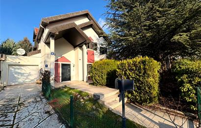 ANGORA EVLERİNDE KİRALIK KÖŞE VİLLA