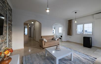 KIBRIS YUKARI GİRNE'DE EŞYALI SATILIK 3+1 DAİRE