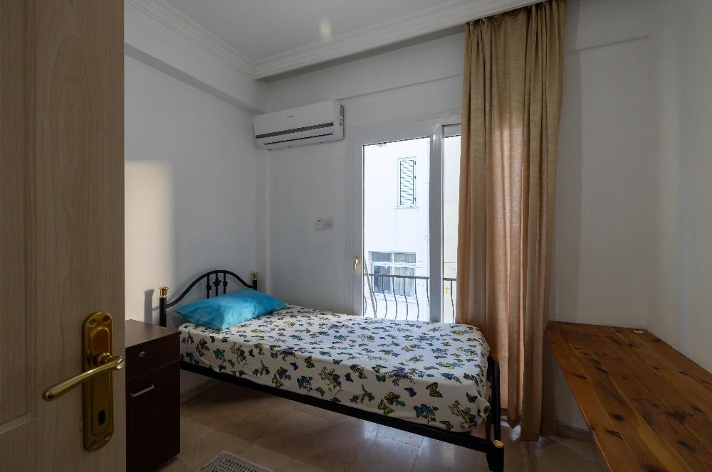 KIBRIS YUKARI GİRNE'DE EŞYALI SATILIK 3+1 DAİRE